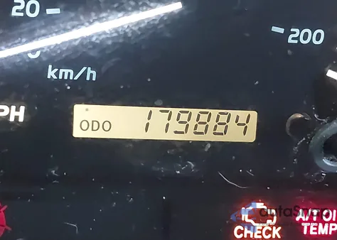 1999 Lexus Lx 470 z USA, uszkodzony, nr VIN JT6HT00W1X0042774